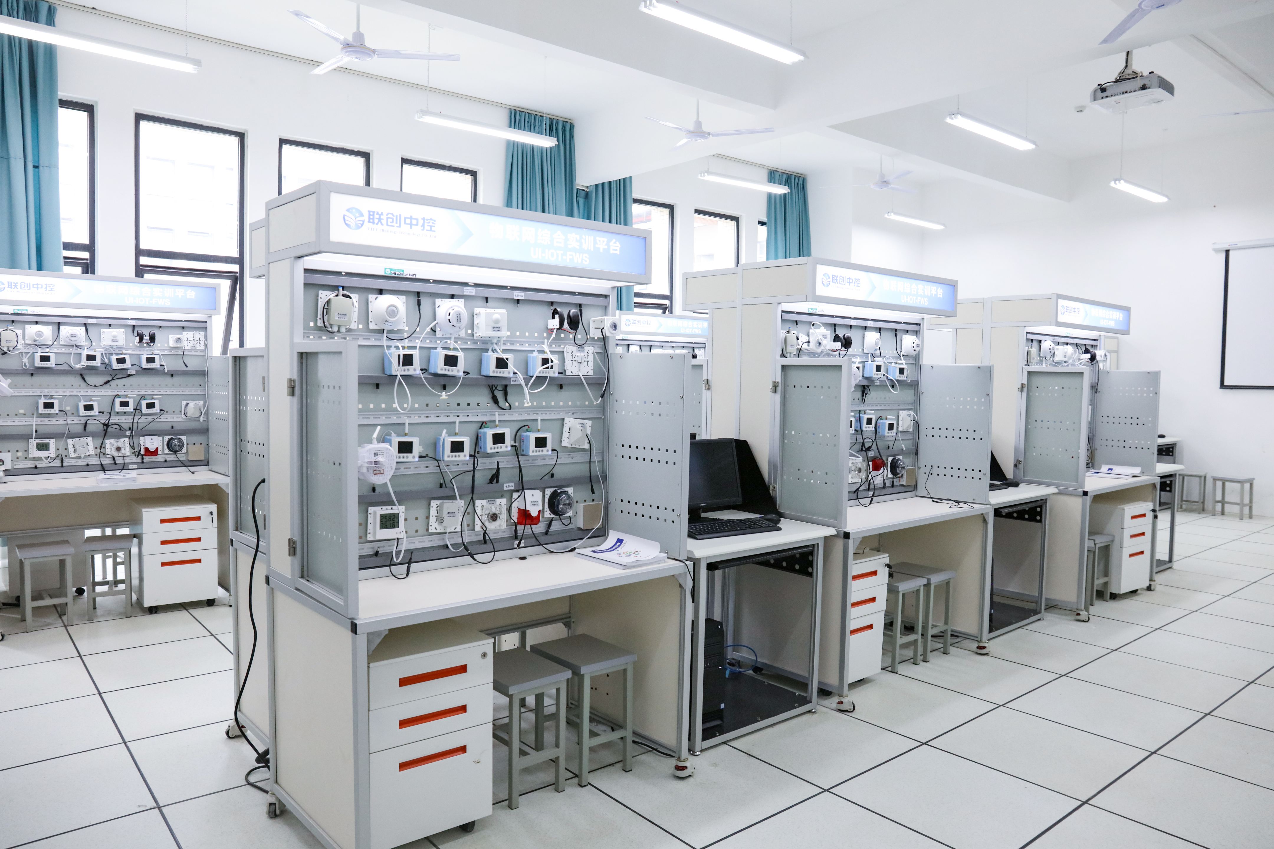 高校實驗室設(shè)計：電子信息工程實驗室建設(shè)  CEIDI西遞