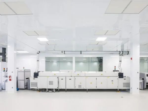 聚焦電子工業(yè)車間：建設(shè)符合標(biāo)準(zhǔn)的電子無(wú)塵車間工程          CEIDI西遞